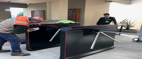 Magnetic-TURNSTILES-us-mTripod_Installation1-1